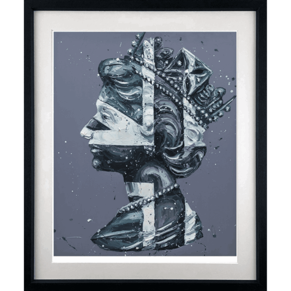 Monochrome Queen